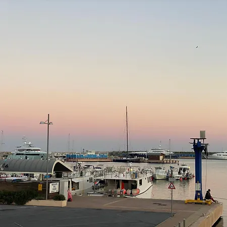 Orizzonte Apartment *