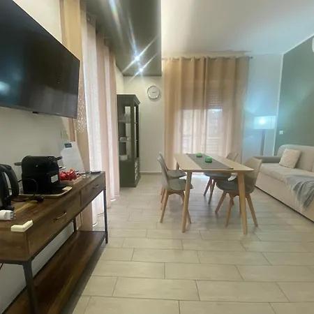 Orizzonte Apartment *